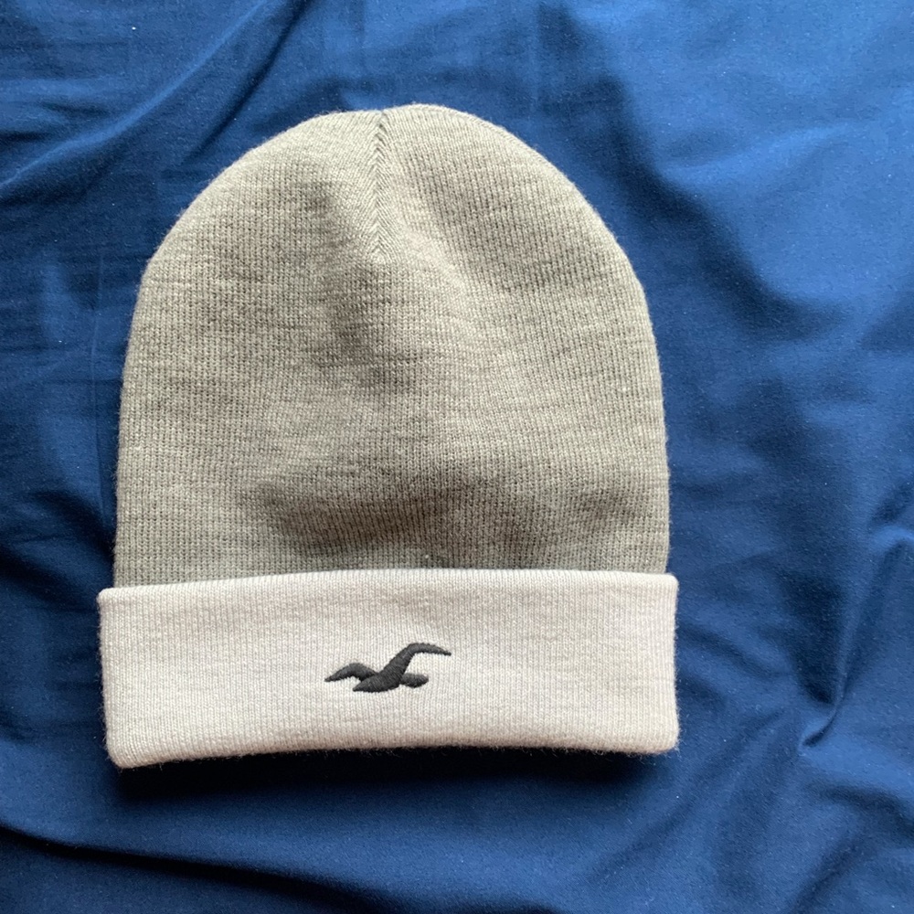 Hollister Beanie